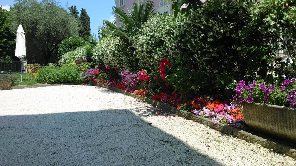 B&B Margherita Desenzano del Garda Exterior foto