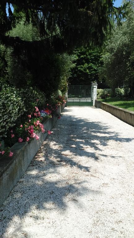 B&B Margherita Desenzano del Garda Exterior foto